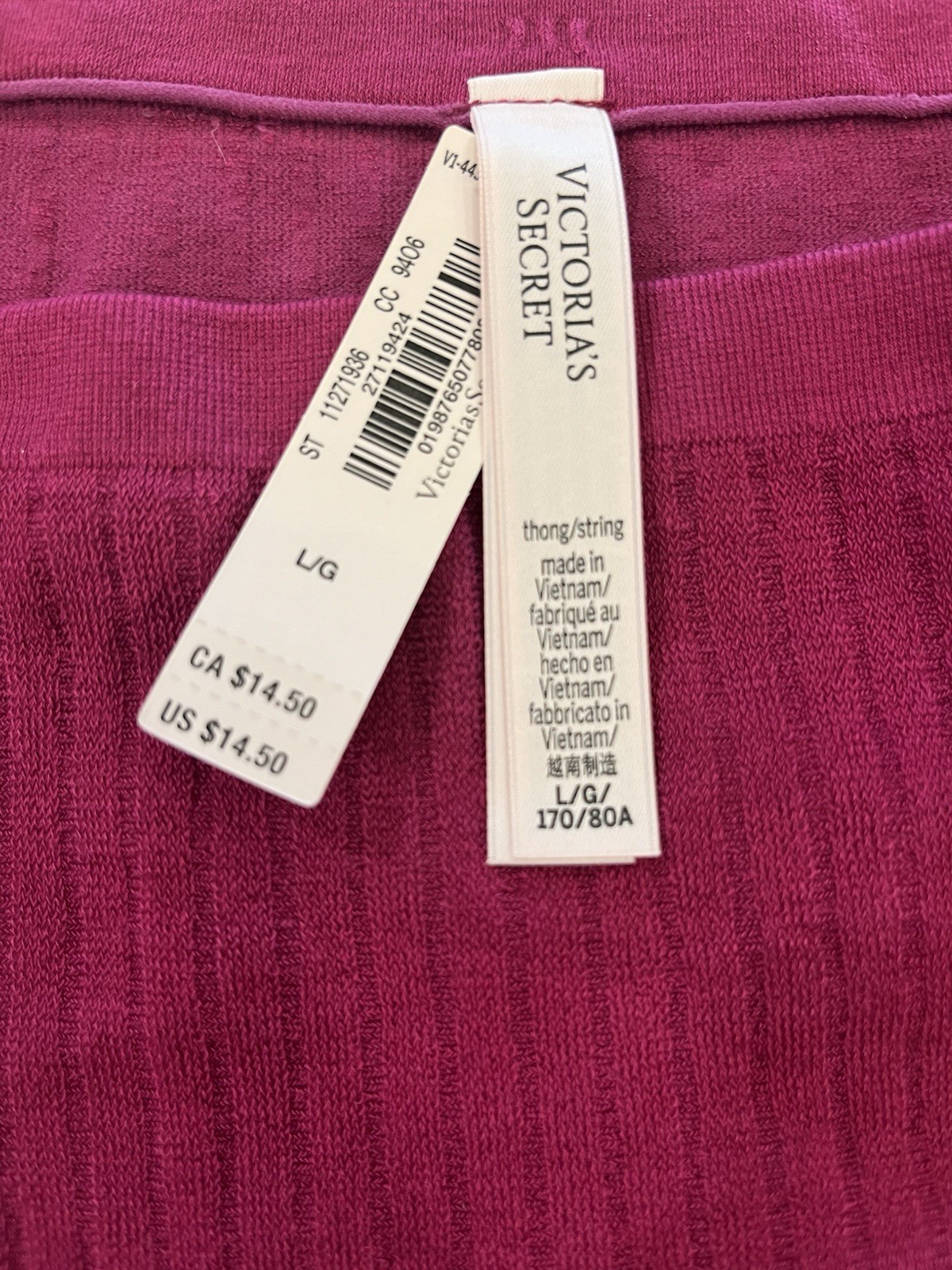 Victoria’s Secret Seamless Lace Thong/String Panties L 3 Pack Striped