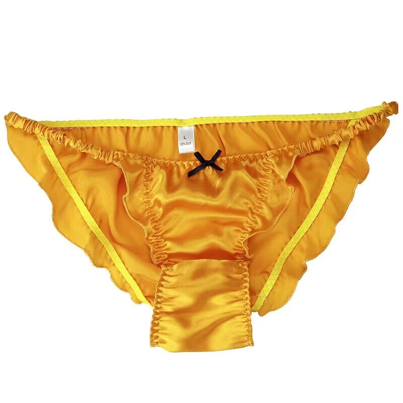 2 Pairs Women’s Silk Underwear Thin Edges Ruffled Triangular Bikinis Knickers
