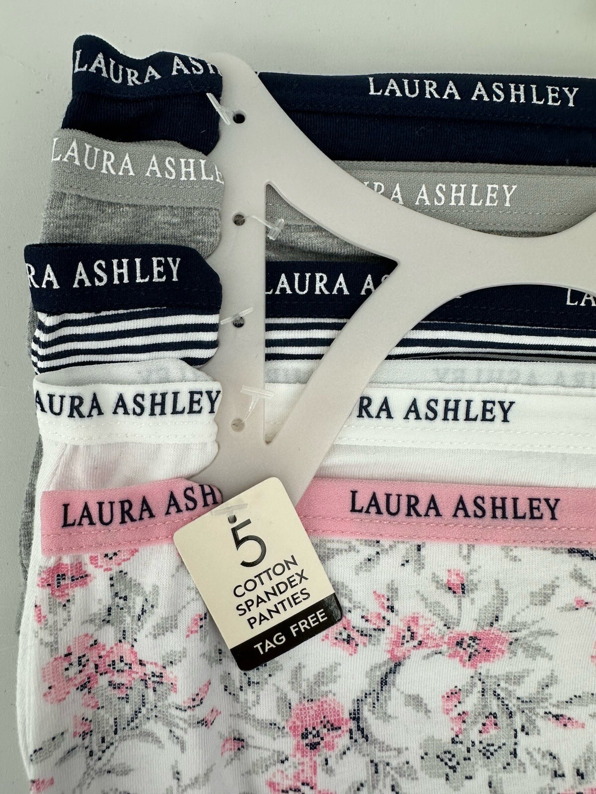 Laura Ashley Women’s M Underwear 5-Pack Panties Flowers Pink White Grey Navy NWT