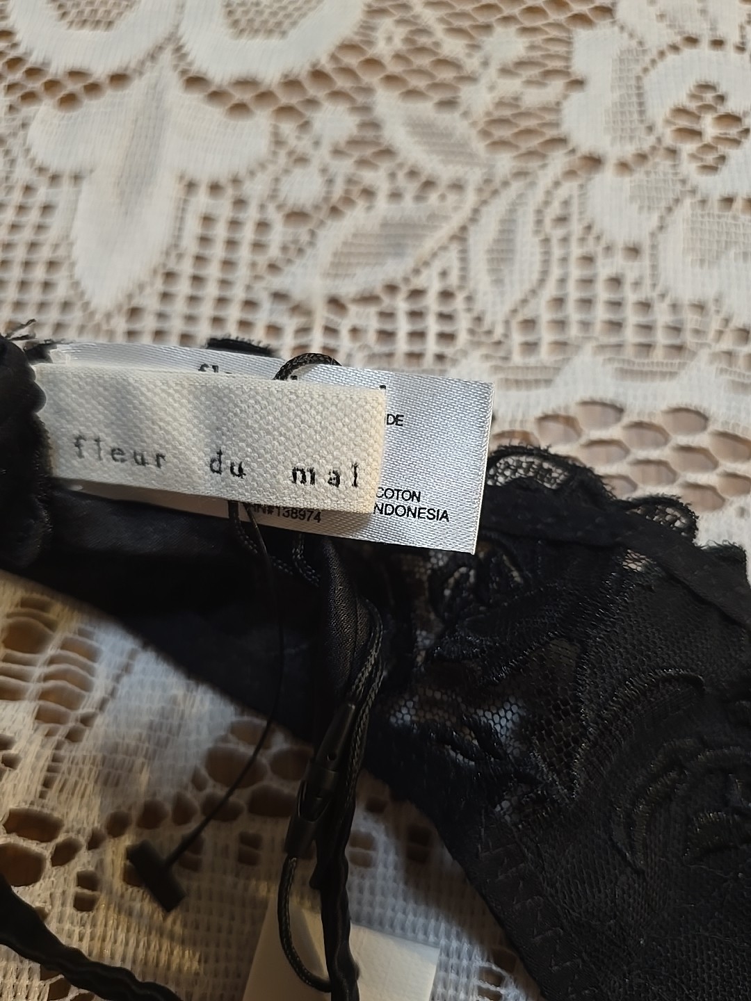 FLEUR DU MAL ROSE LOGO Embroidered Thong Medium Size 3 Black New