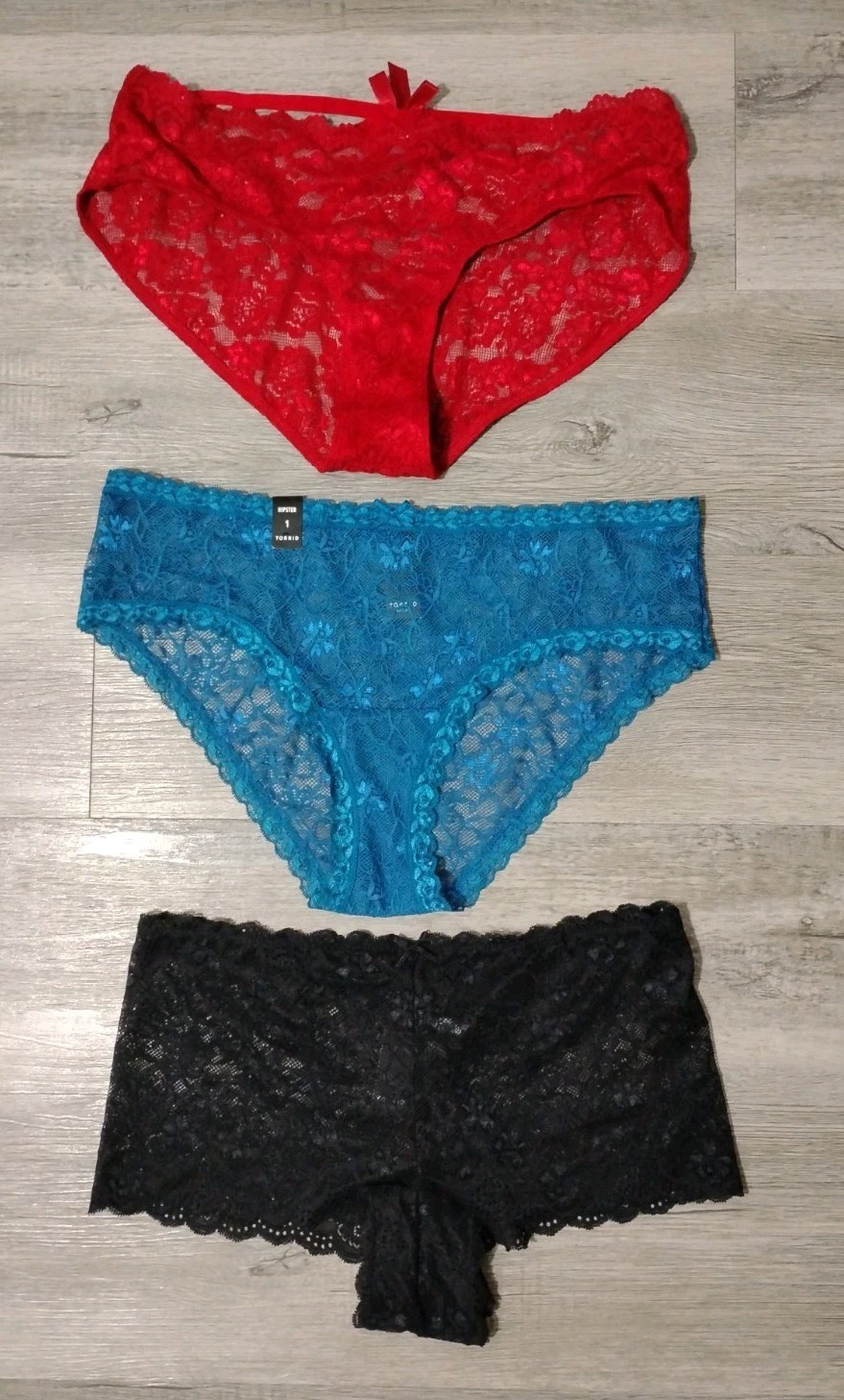 TORRID Lot of 3 Lace Panties Hipster & Cheeky Women’s Size 1X NWT Red Black Teal