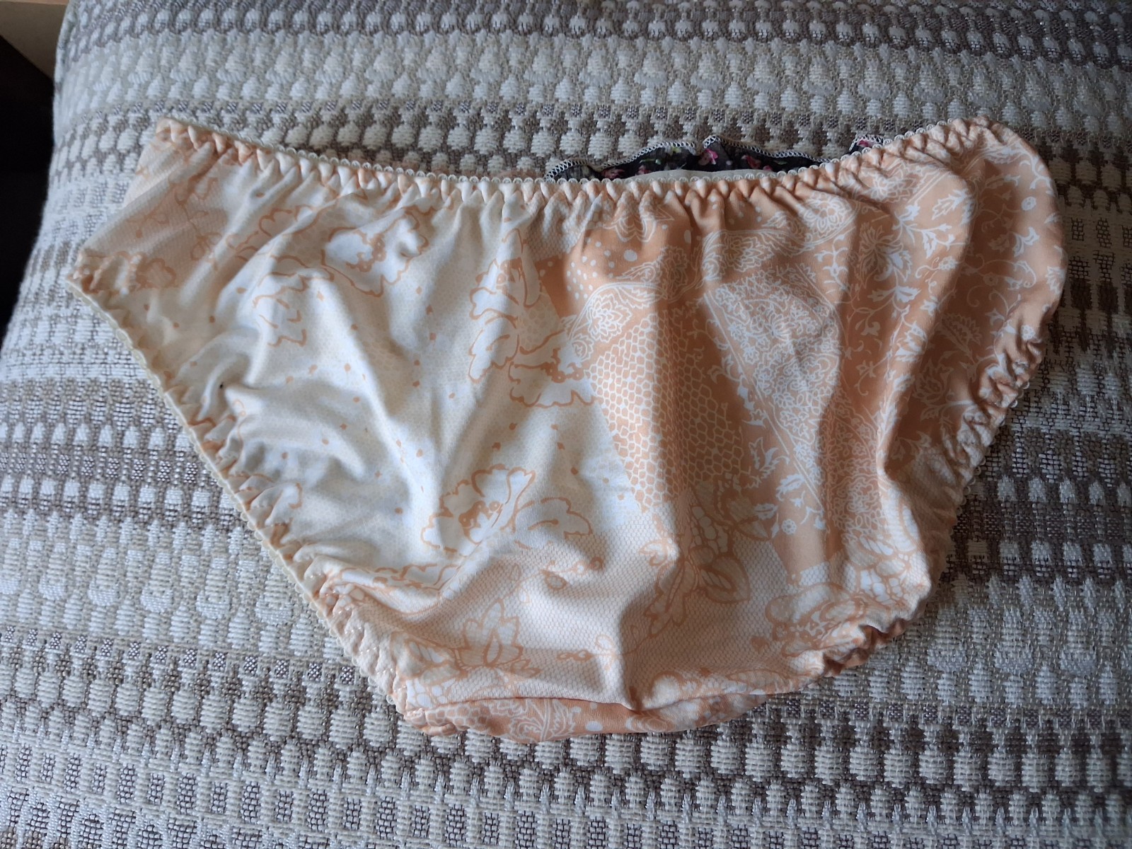 Knickers Size 8 Brand New