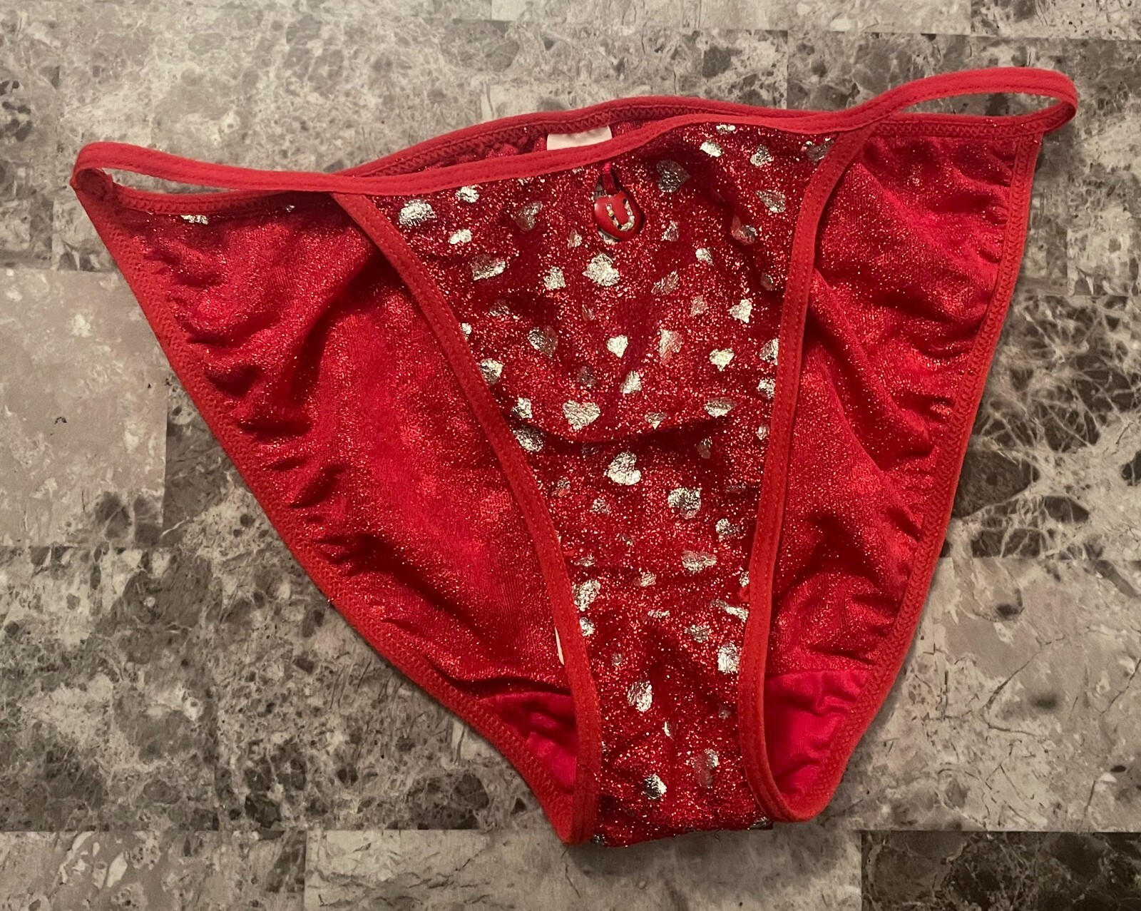RENE ROFE RED SILVER HEART SHIMMER VINTAGE RARE STRING BIKINI PANTIES RUN SMALL