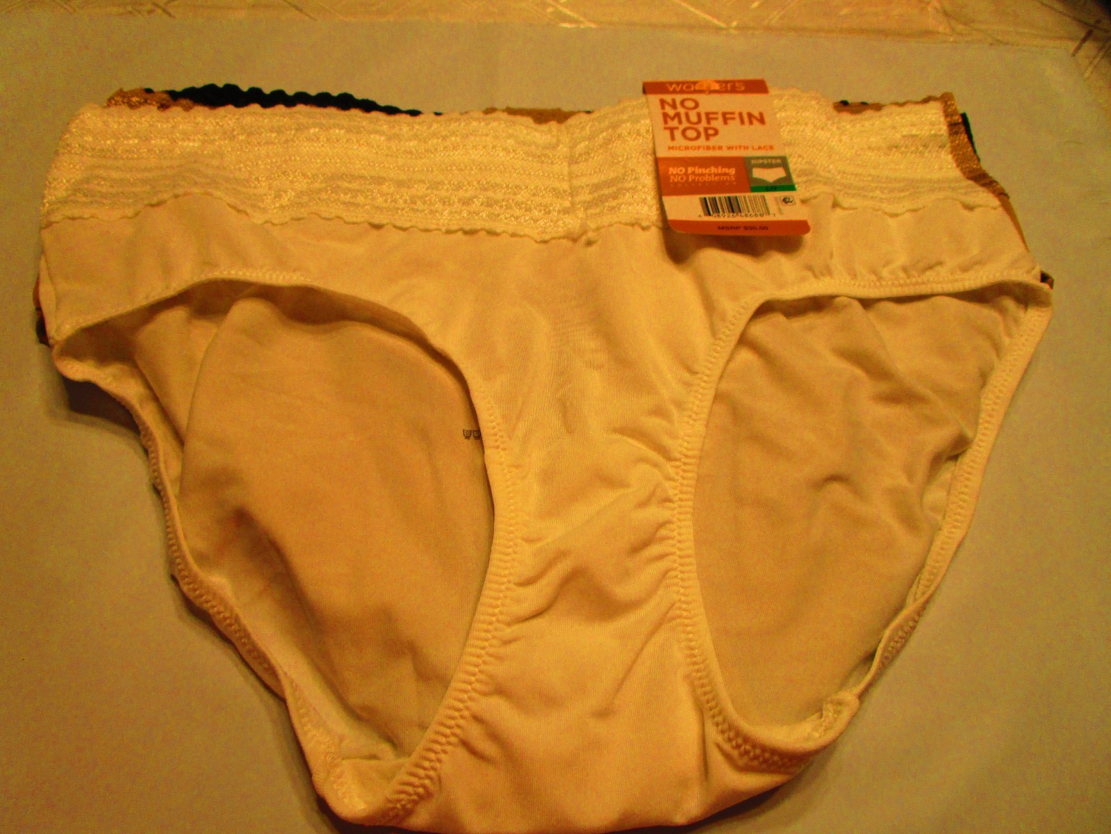 New Warners No Muffin top microfiber with lace panty, size L/7