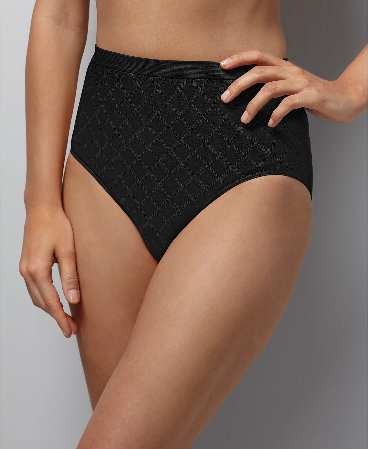 Bali Women’s Comfort Revolution Micro Diamond Brief Underwear 803J