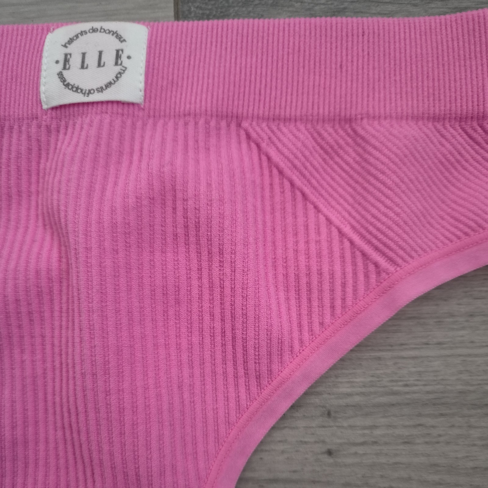 BNWT Elle Bright Pink Ribbed Thong Size Small 6-8