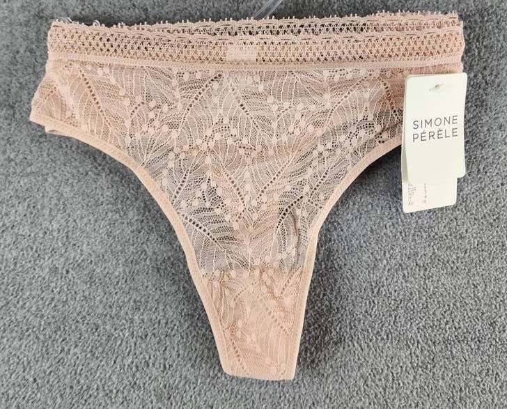 Simone Perele Comete Feather & Fan Lace Thong Women’s 3 Pinky Sand Elastic Waist