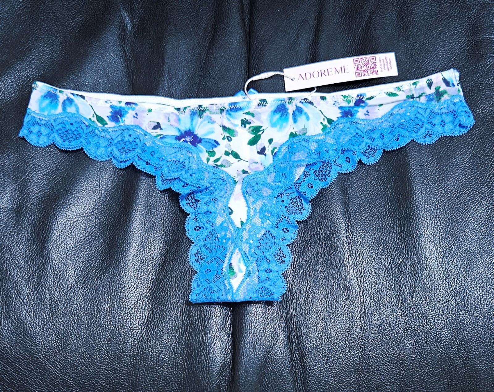 S VICTORIA’S ADORE ME VS SATIN SMOOTH LACE SILKY THONG BIKINI DREAM ANGELS PANTY