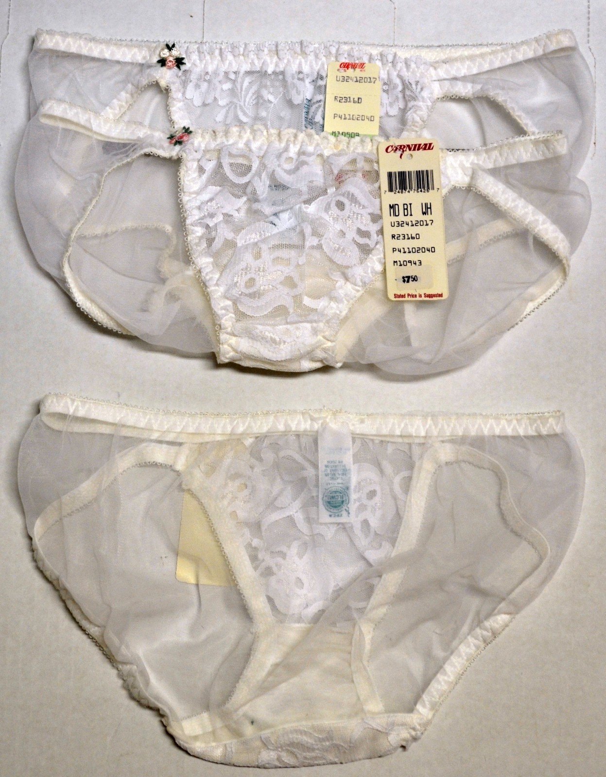 VINTAGE by CARNIVAL SILKY WHITE BIKINI PANTIES M 24-28 New in Box 1980’s