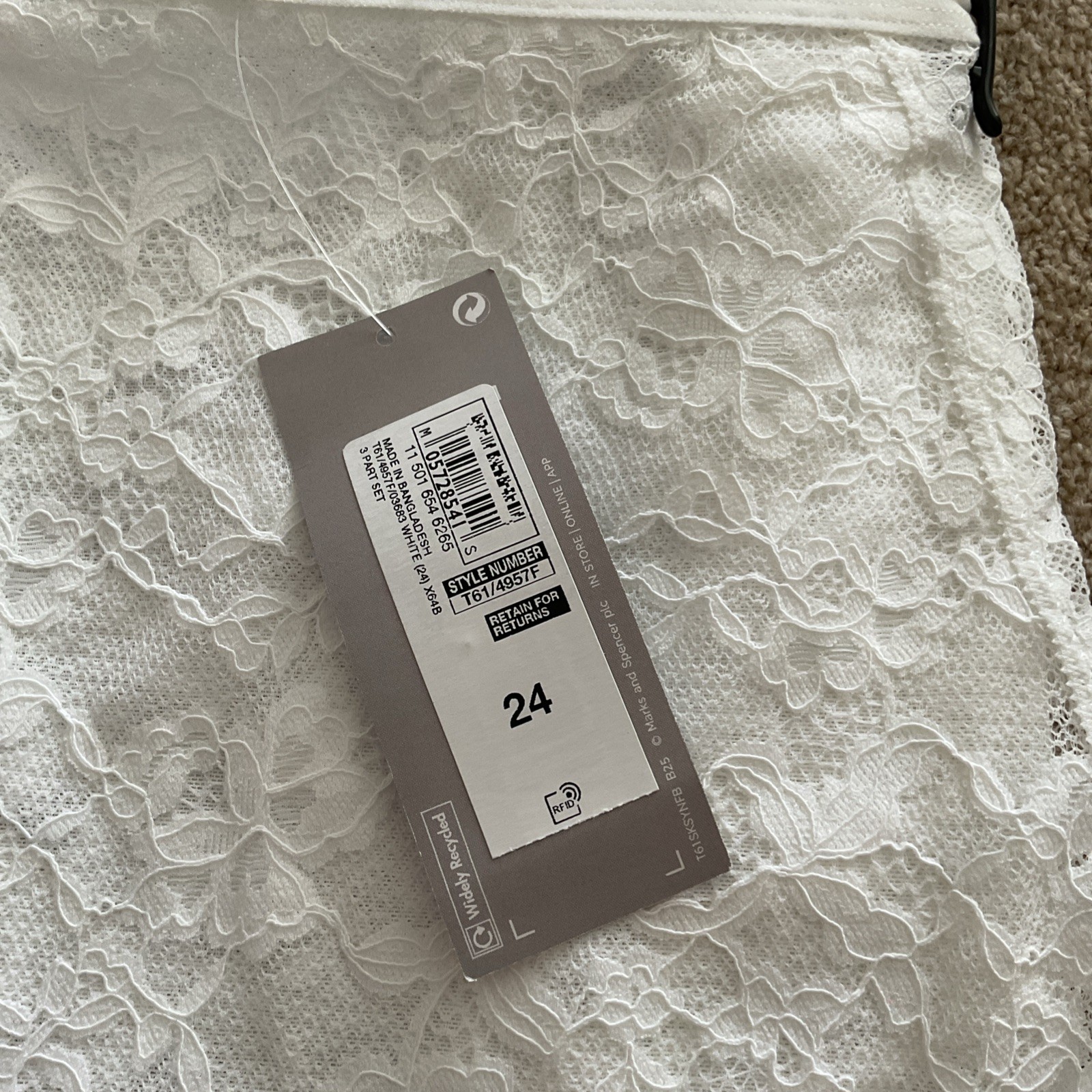M&S 3 Pack Size 24 Full Brief Knickers Lace & Mesh White