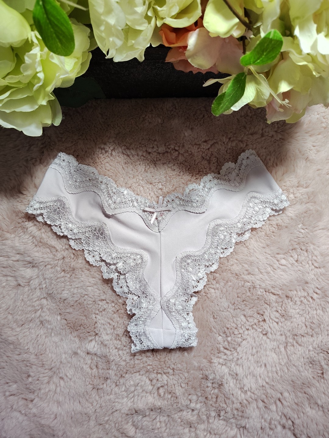 NWOT Vintage Victoria’s Secret Rare Sexy Little Things Cheeky XS Lily Lavender