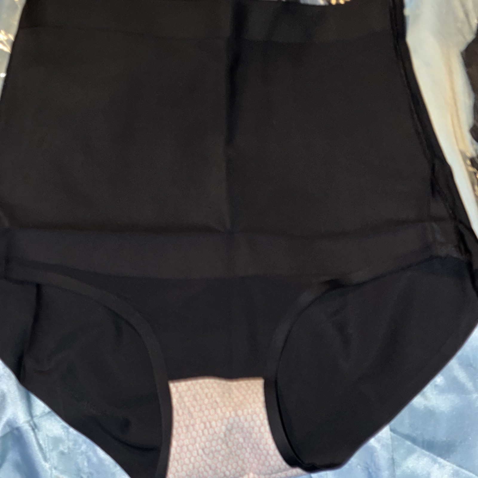 Women’s Black High Rise Seamless Brief Panties Size L Nylon Spandex Blend