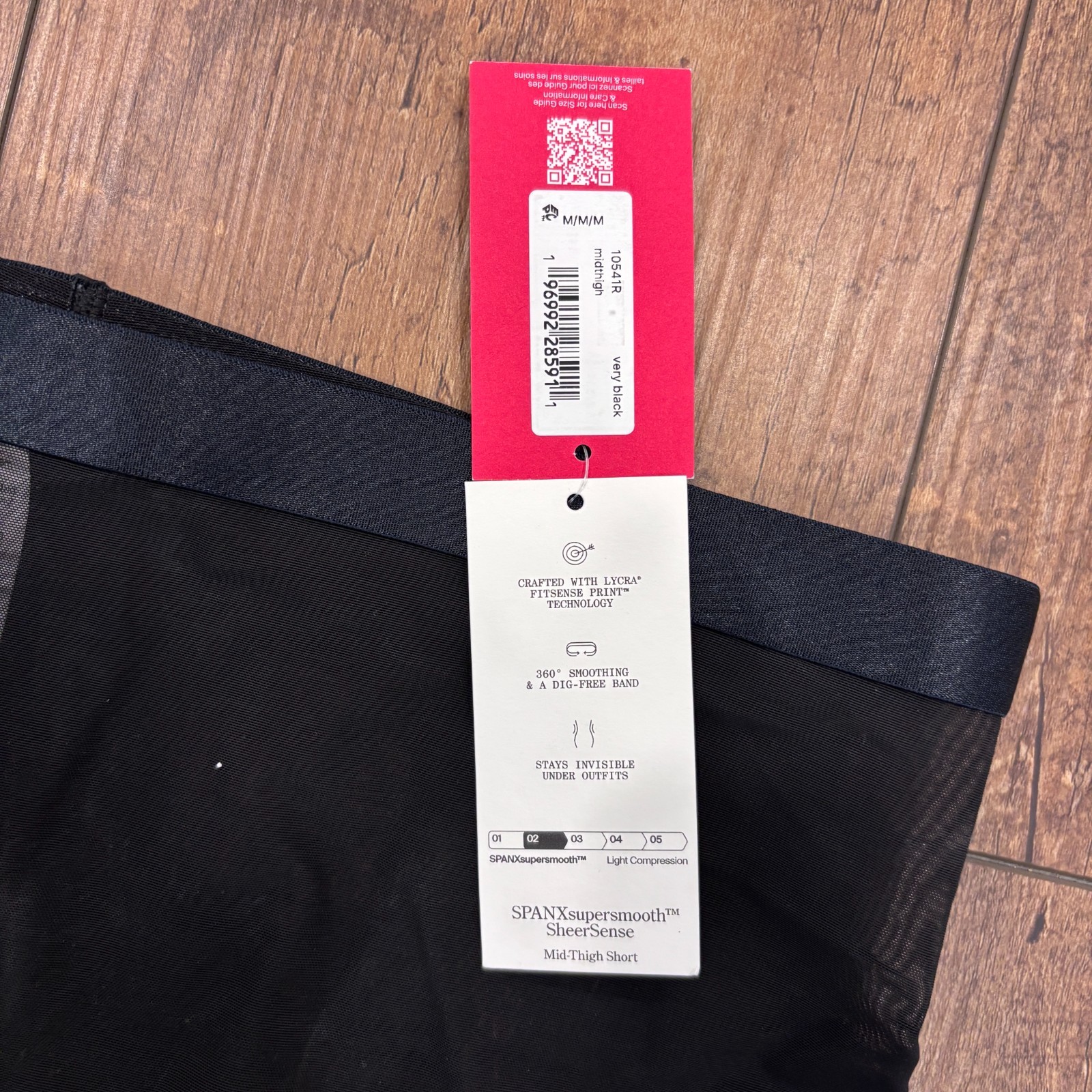 NWT Spanx Supersmooth SheerSense Mid-Thigh Short Very Black Women’s Medium M $58