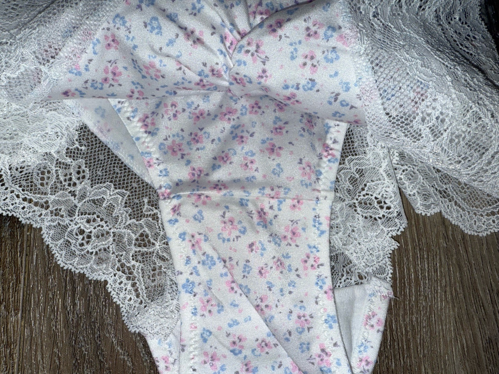 Maidenform ~ 3-Pair Women’s Tanga Underwear Nylon Blend Lace Trim (B) ~ 2XL/9