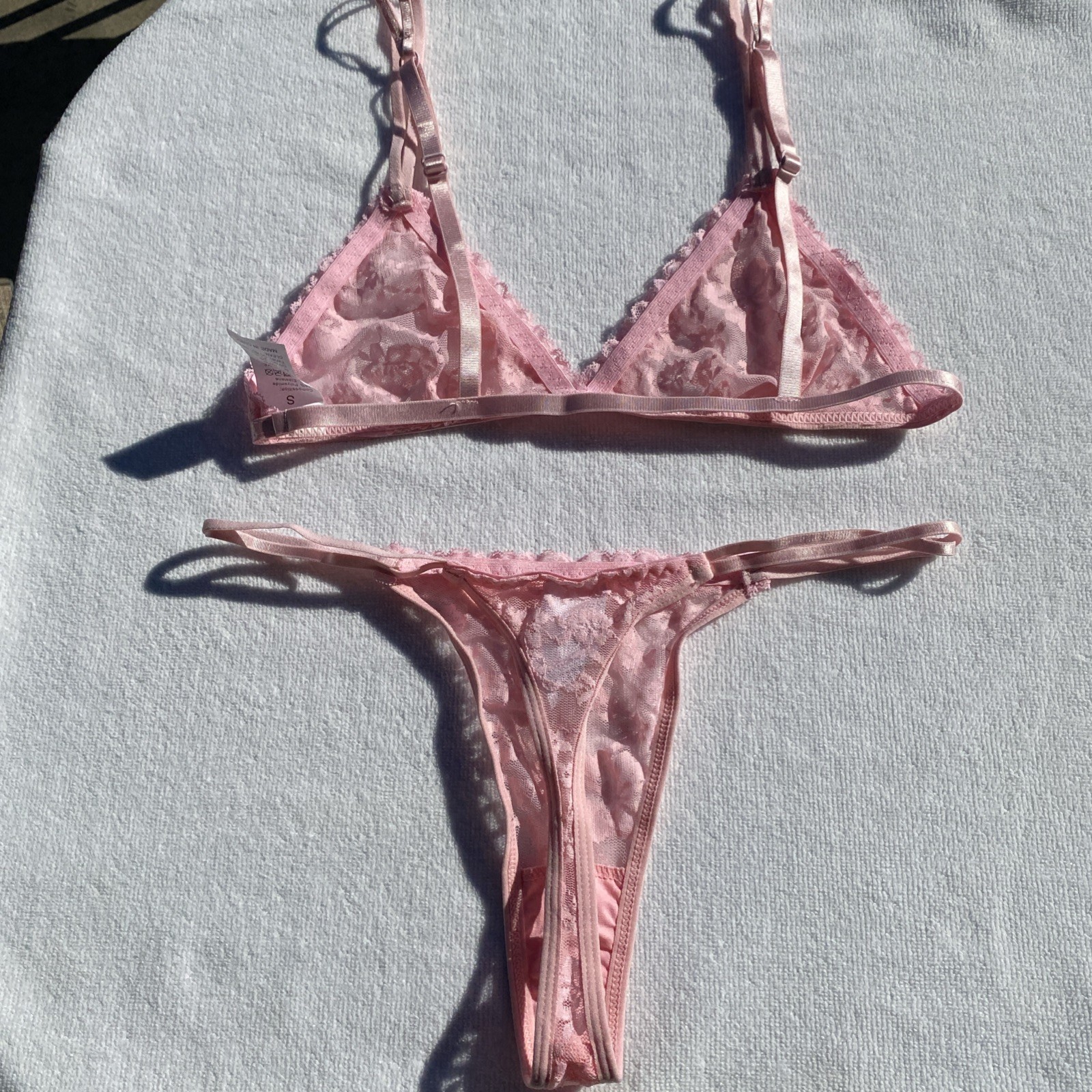 Small Pink Stretch Lace Bra & Panty Set