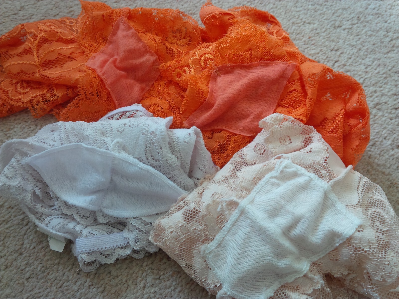 4 x Lace Shorts {2x Orange 1x Cream 1x White} UK10-12 EU38-40 BNWoT