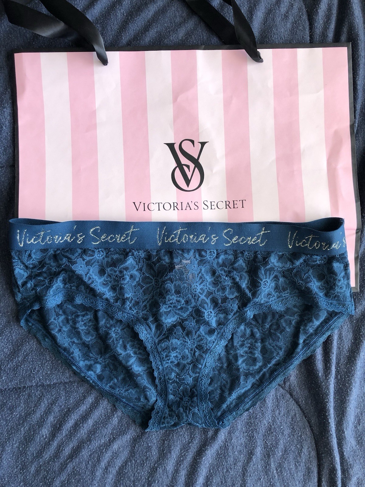 Victoria’s Secret Women’s Lace And Glitter Band Hiphugger Panty Dark Blue XL NWT