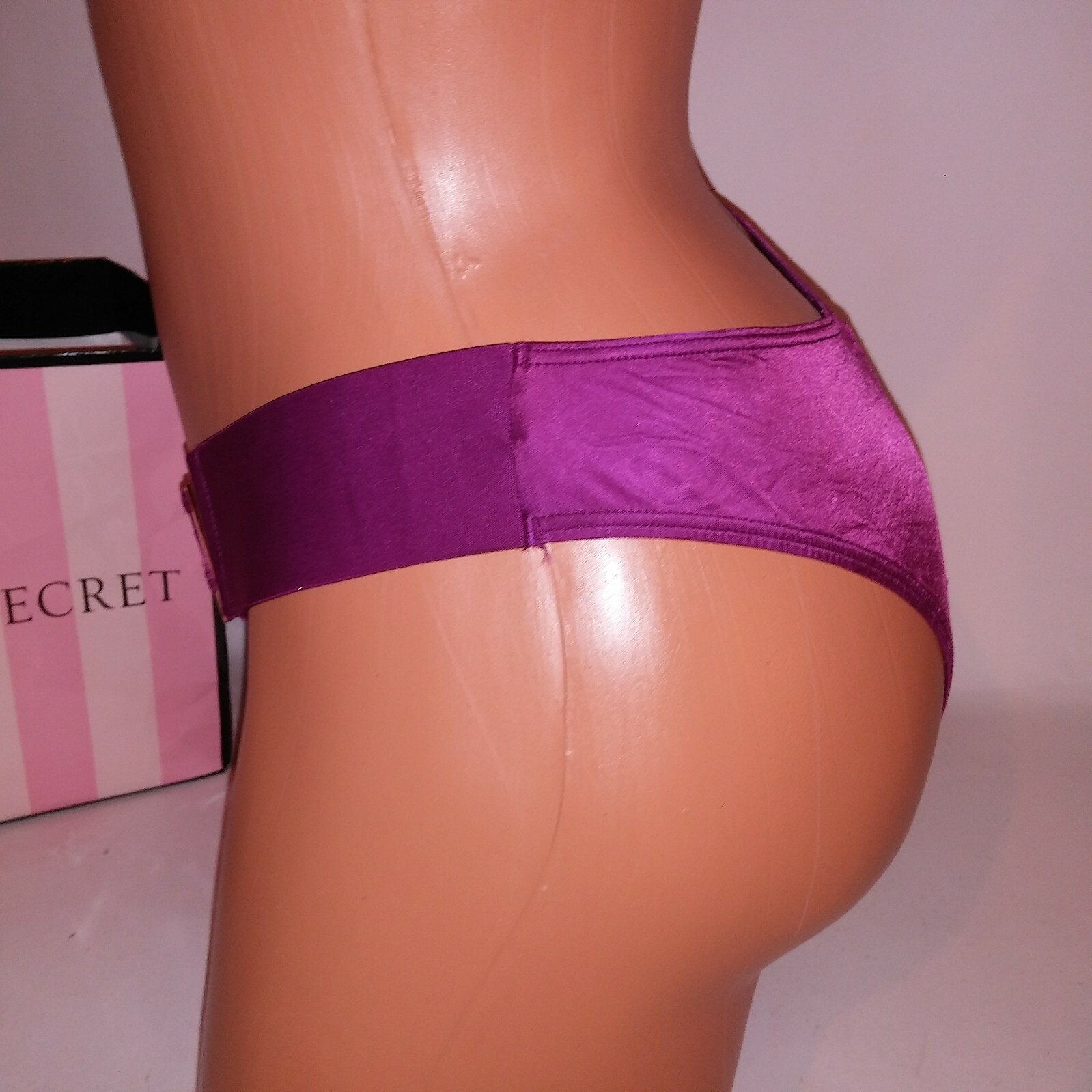 Victoria Secret Panty Brazilian Solid Fuchsia Gold V Bars Very Sexy New