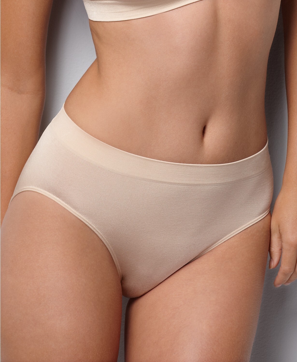 NWOT 1-Pack Wacoal Women’s S B-Smooth High-Cut Brief Underwear 834175 Nude