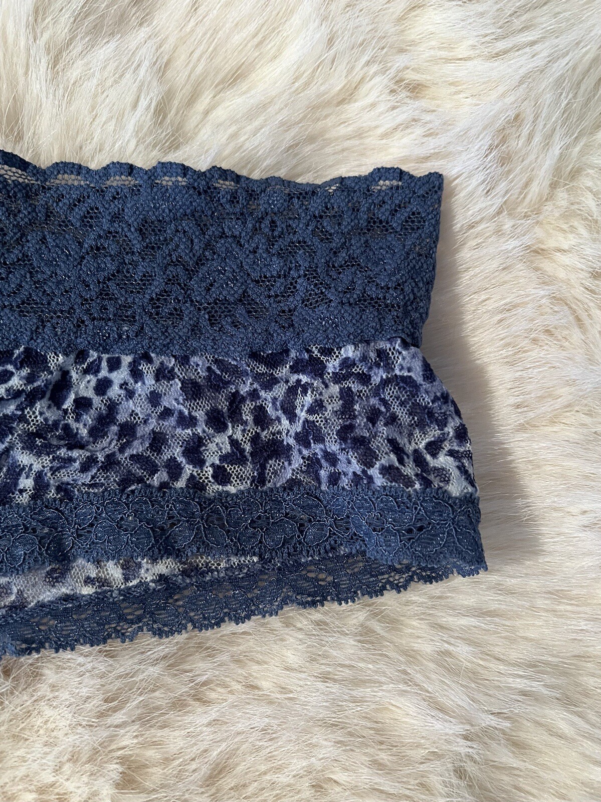 PANTY – Victoria’s Secret – The Lacie – Cheeky – Blue Animal Print Lace- Large