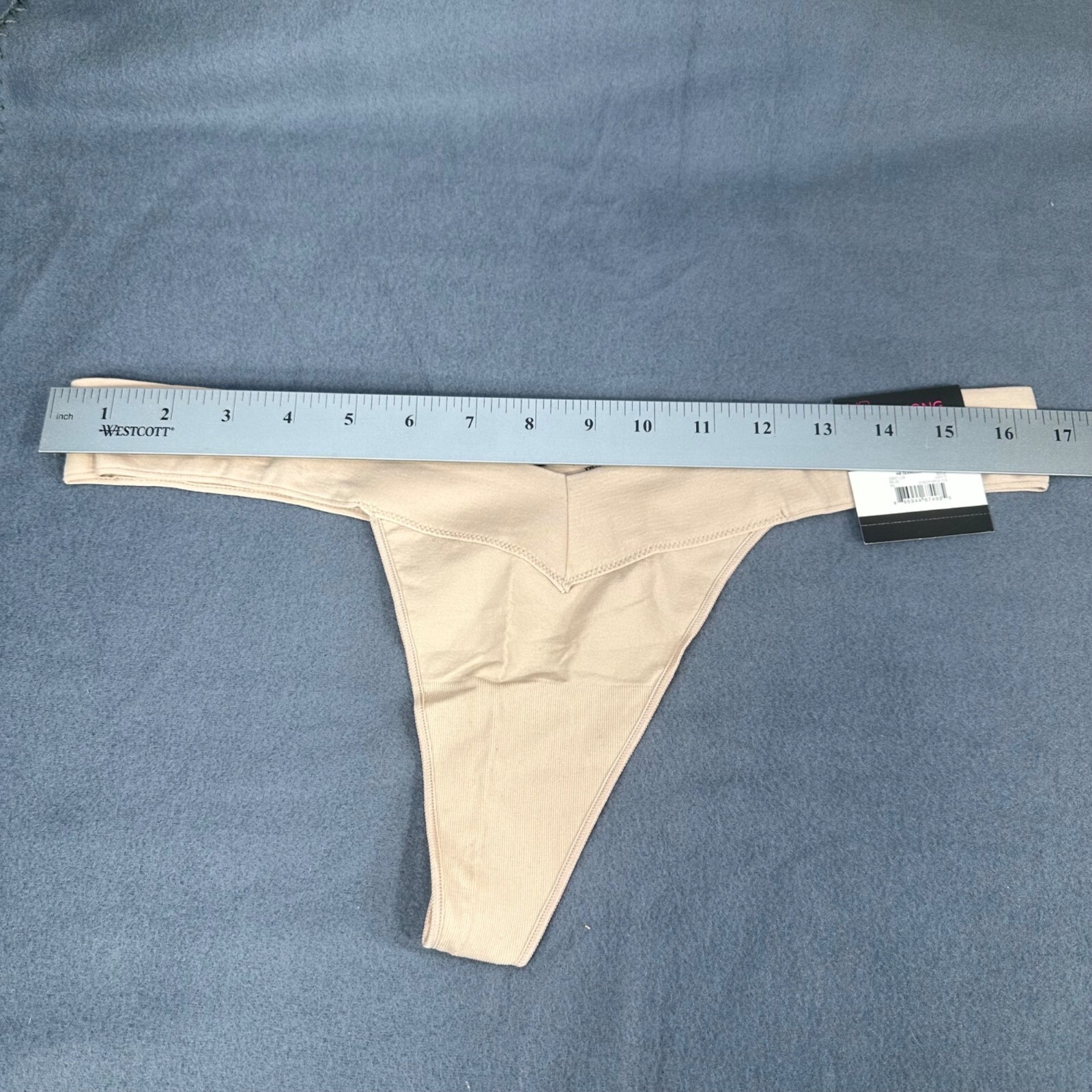 No Boundaries Womens Size XXL 9 V-Thong Panty Seamless Beige New With Tags