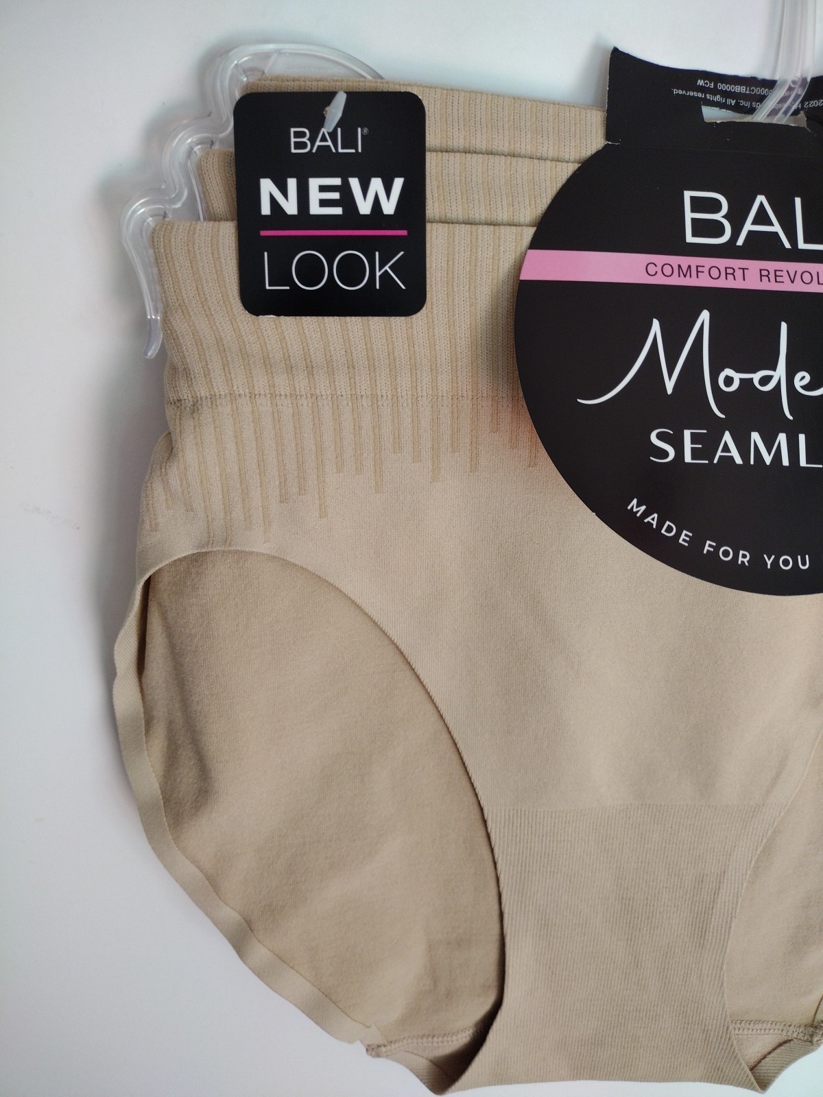 NEW Bali 3 Pairs Comfort Revolution HI-CUT 5/S BEIGE DFMSBH3 NWT