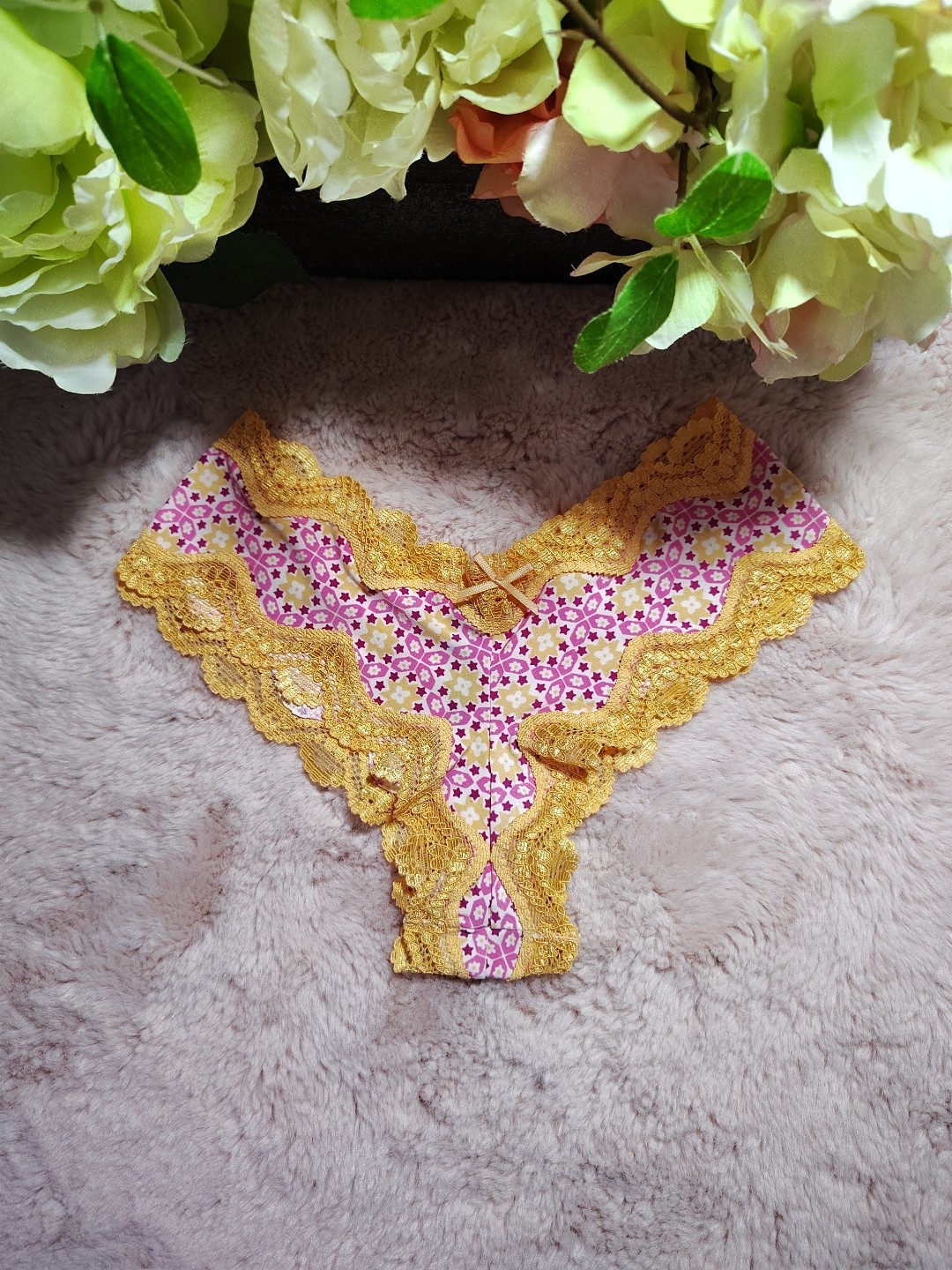 Vintage Victoria’s Secret Sexy Little Things Colorful Cheeky Size XS