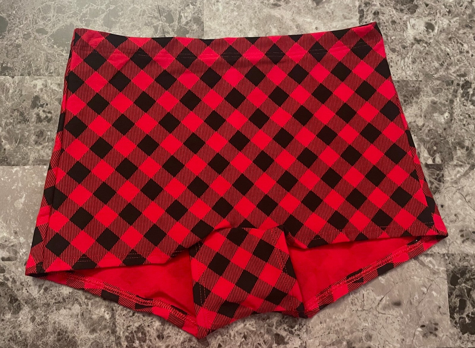 VICTORIA’S SECRET PINK RED BLACK BUFFALO PLAID GINGHAM PRESENTS BOYSHORT PANTIES
