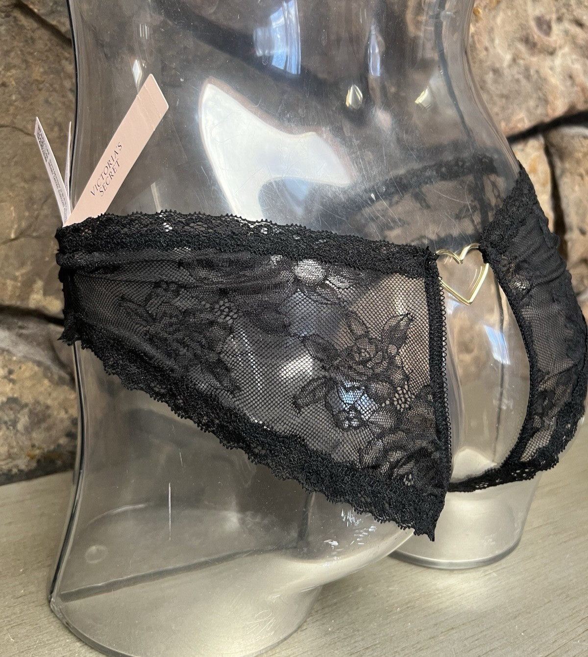 Victoria’s Secret Heart Hardware Rose Lace OPEN BACK Cheeky Panty Sz L Black NWT
