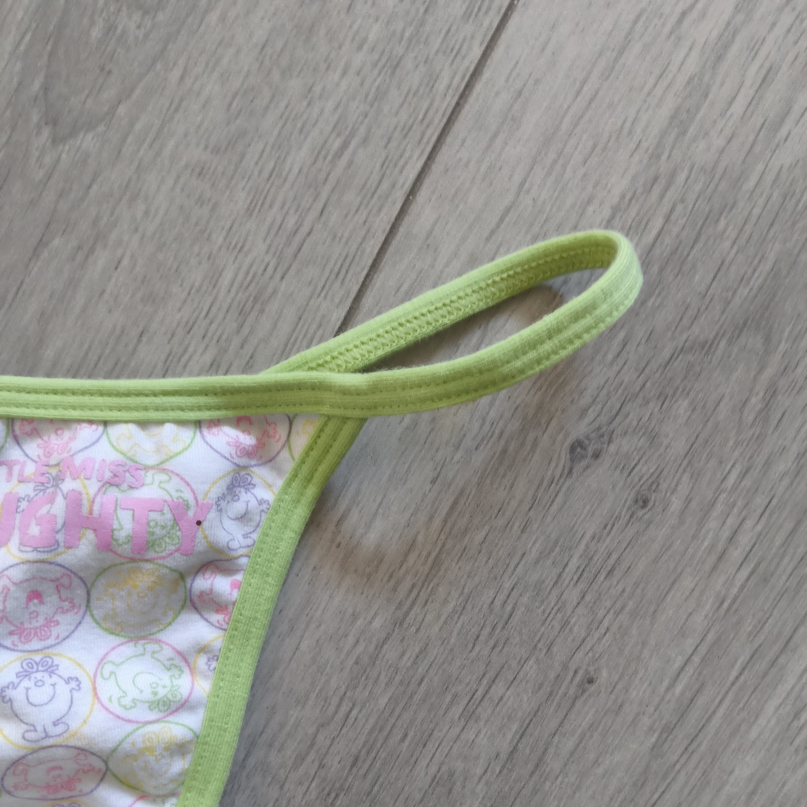 BNWT Vintage La Senza White & Green Little Miss Naughty Thong Size 6-8