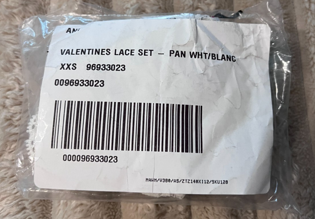 ANTHROPOLOGIE VALENTINE LACE RUFFLE KNICKERS PANTIES-XXSMALL-NEW!