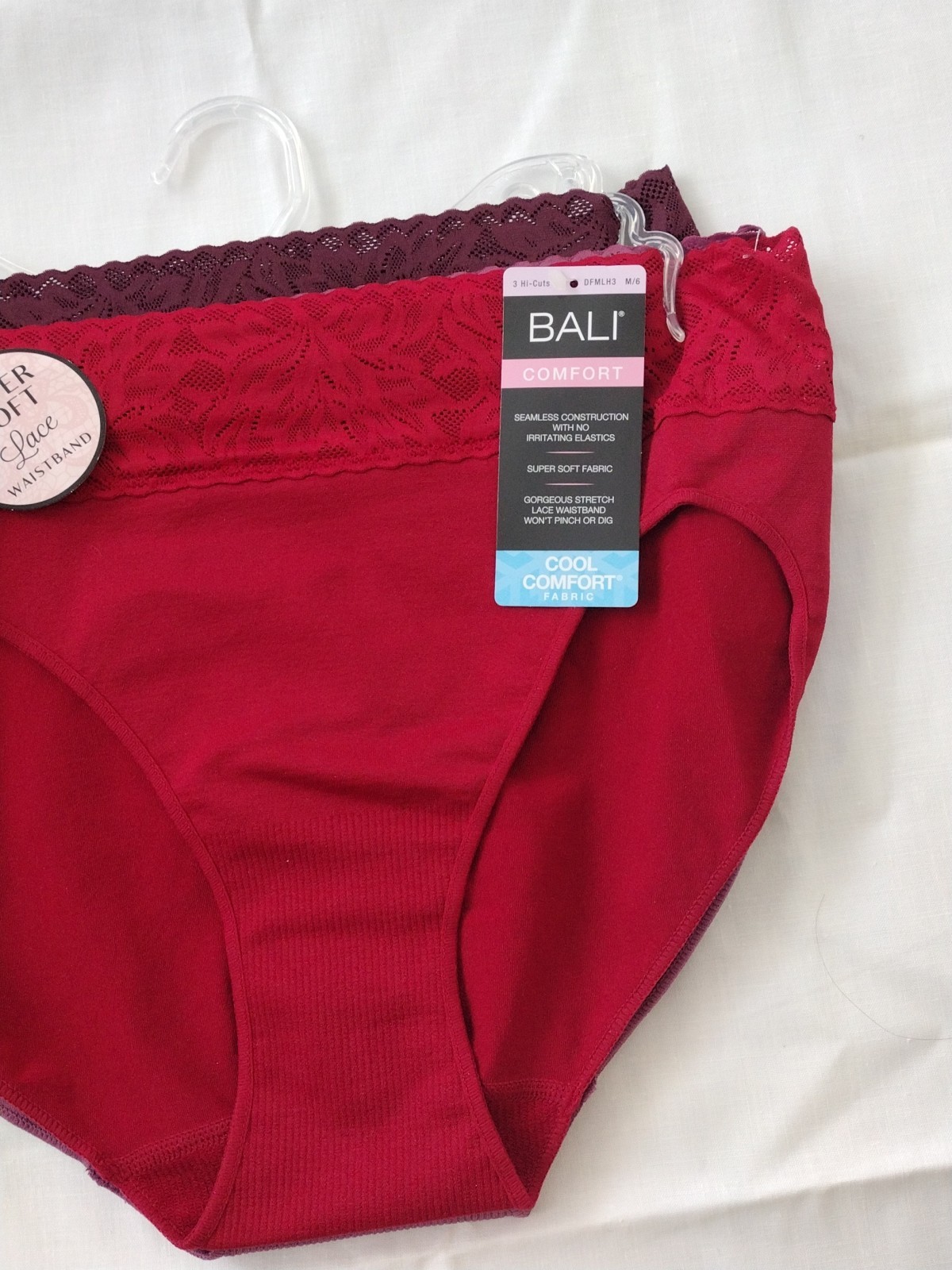 BALI 3 ASSORTED COLORS SIZE M/6 HI-CUTS PANTIES DFMLH3 SEAMLESS COMFORT NEW