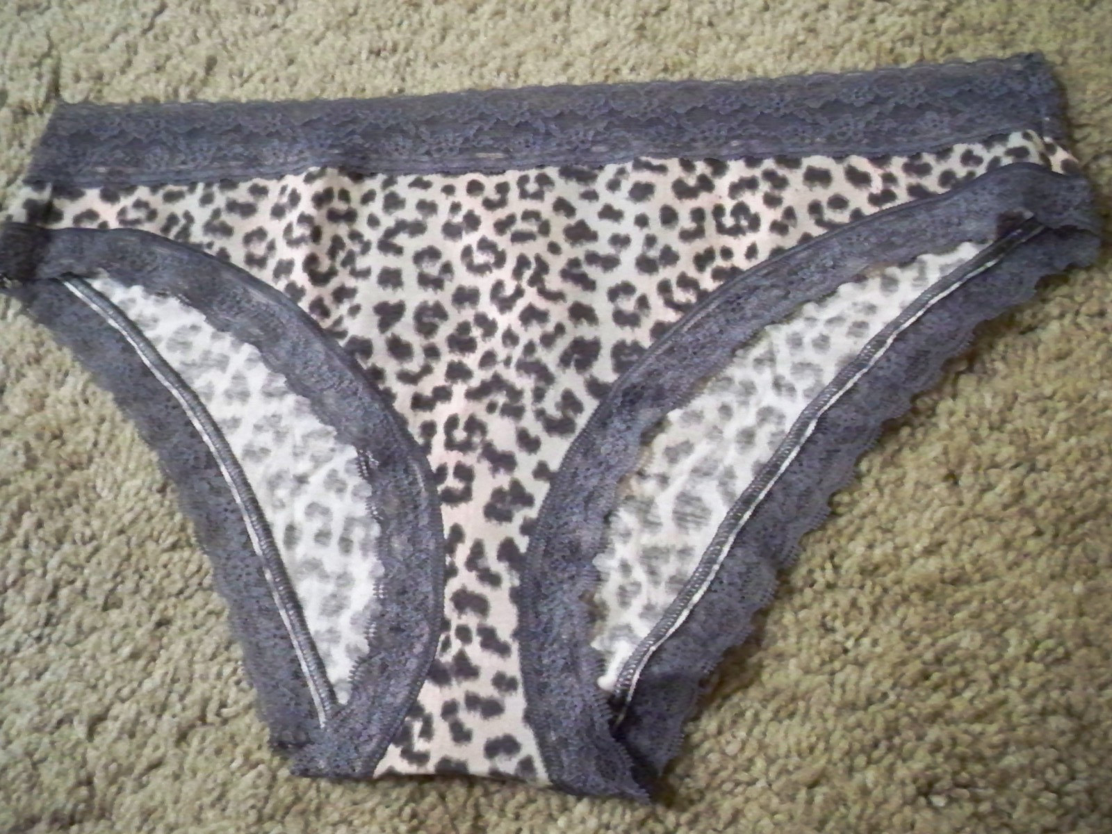 VICTORIAS SECRET LEOPARD LOW RISE CHEEKINI LARGE NEW