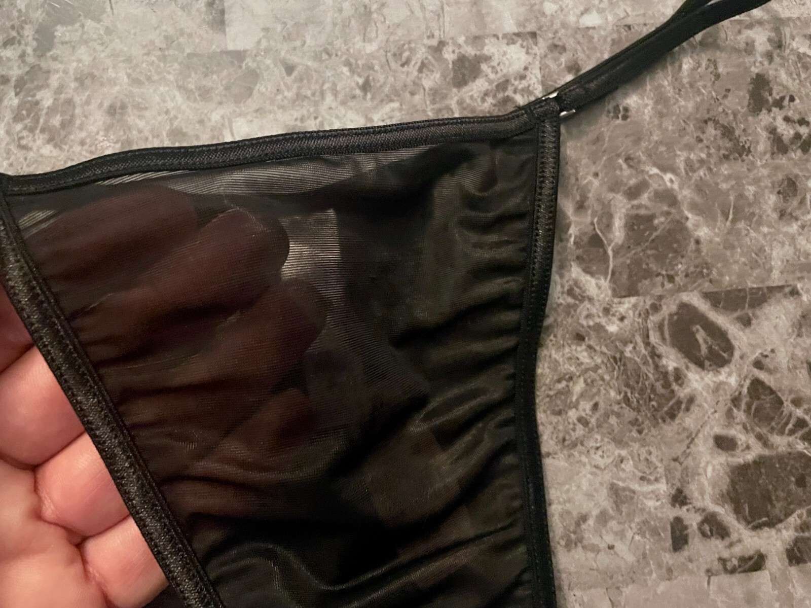 NWT VICTORIA’S SECRET SMALL BLACK SMOOTH SHEER MESH VINTAGE RARE THONG PANTIES