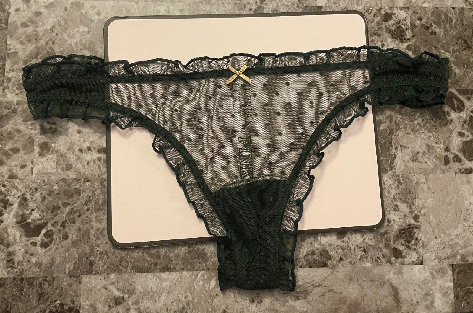 NWT VICTORIA’S SECRET GREEN POLKA DOTTED MESH RUFFLE GOLD BOW THONG PANTIES