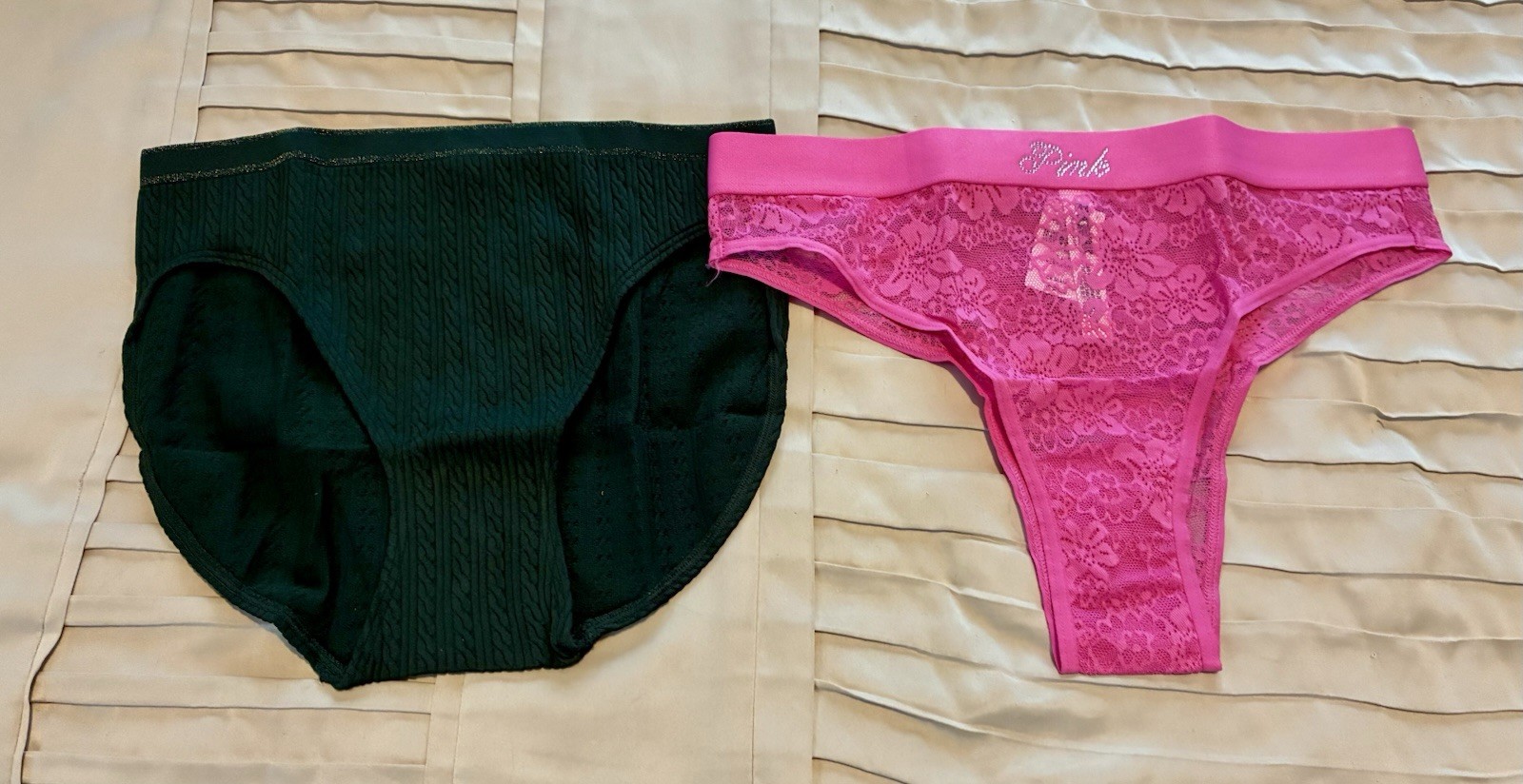 Victoria’s Secret Women’s Panties S Lot of 2 Pink Lace Cheeky Green Brief NEW