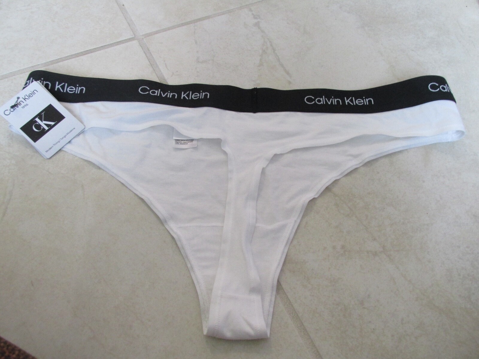 NEW Calvin Klein 1996 Modern Thong Underwear WOMEN’S Plus SZ 3x White $22.00