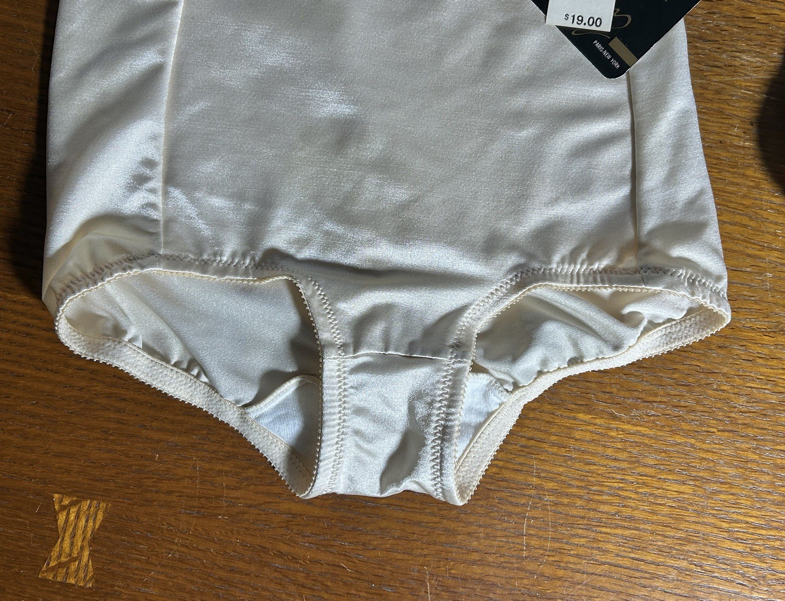 Lot Of 3 Vintage Underwear Va Bien Corset Slimming High-rise Large 29-30 NWT
