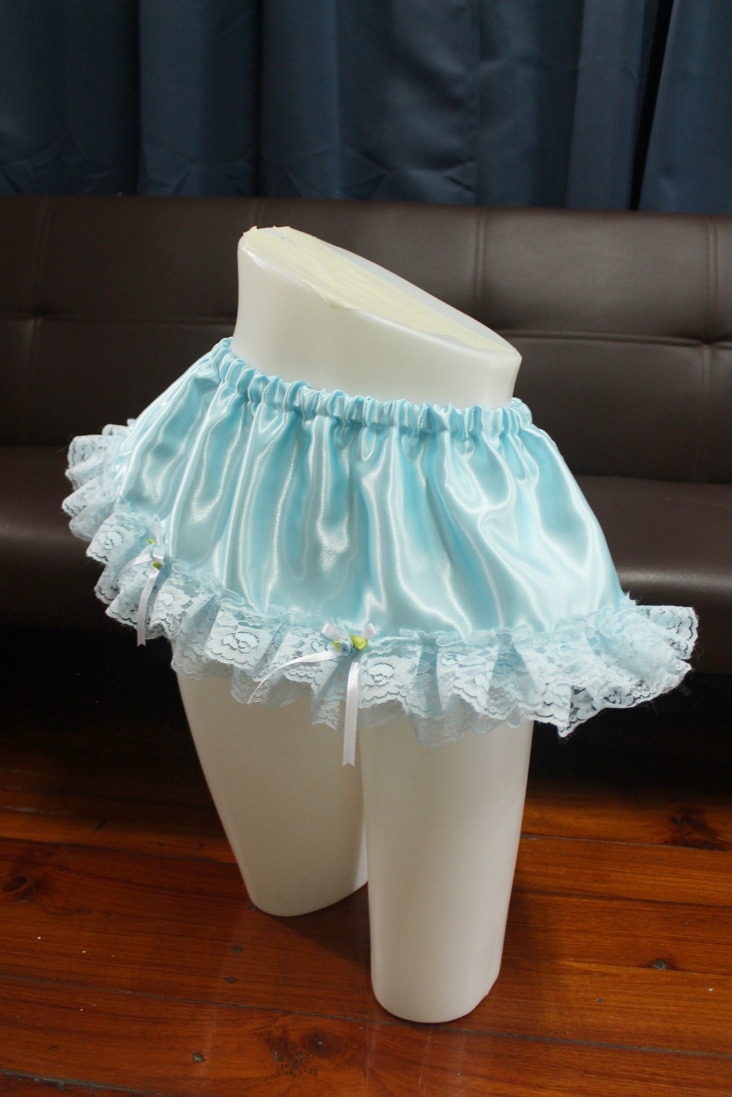 #A271 Vintage Style 2XL/ElasticW.24-42″ Blue Satin Half Slip Mini Skirt Length8″