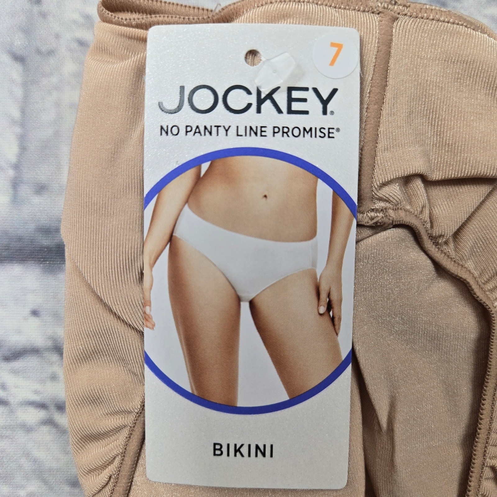 NWT Jockey Classics 1370 Bikini No Panty Line Promise Classic Fit 371 Light sz 7