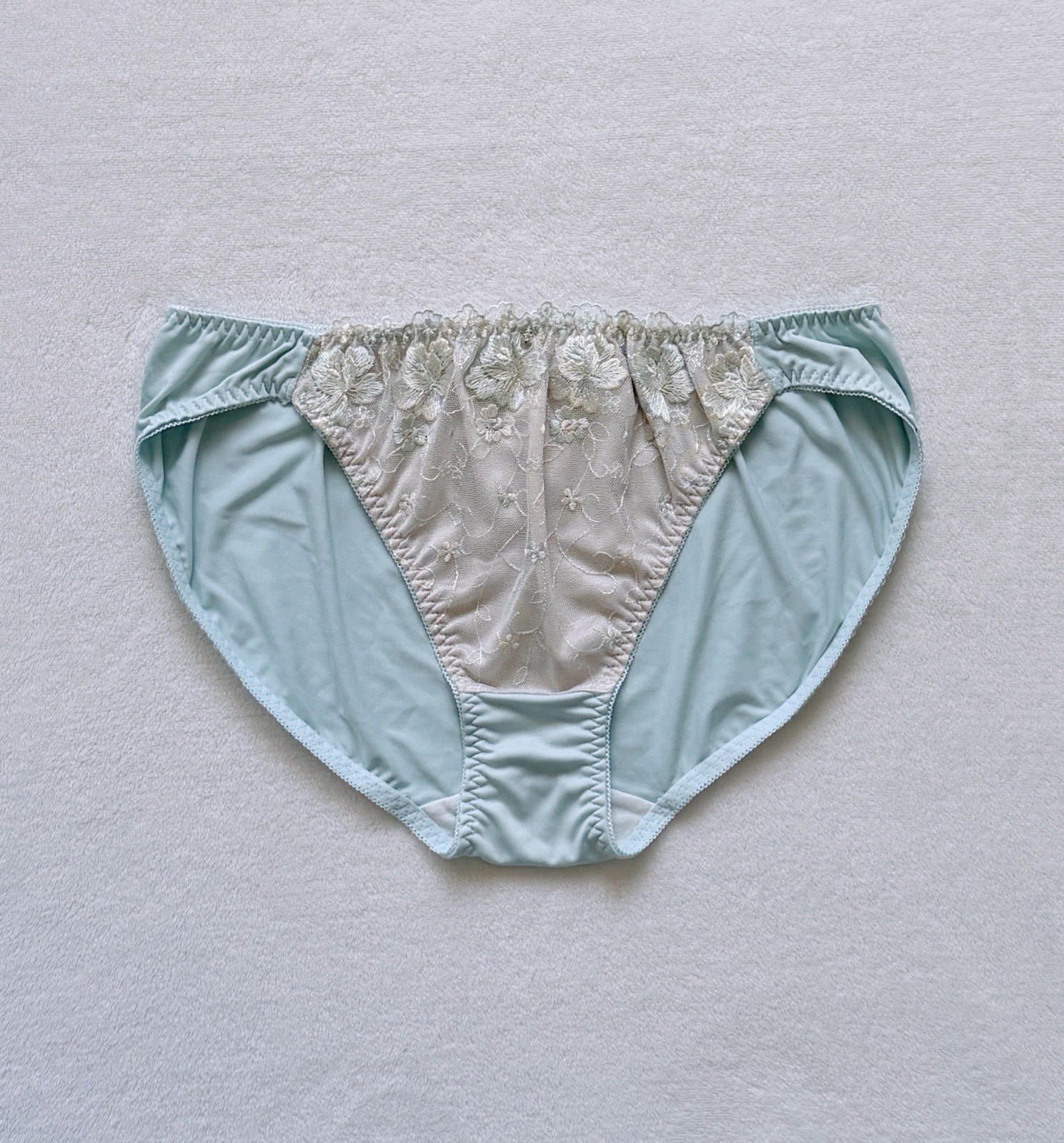 US-XL/JP-5L Japanese Brand Classic Floral Embroidery Panties Soft Mint Green