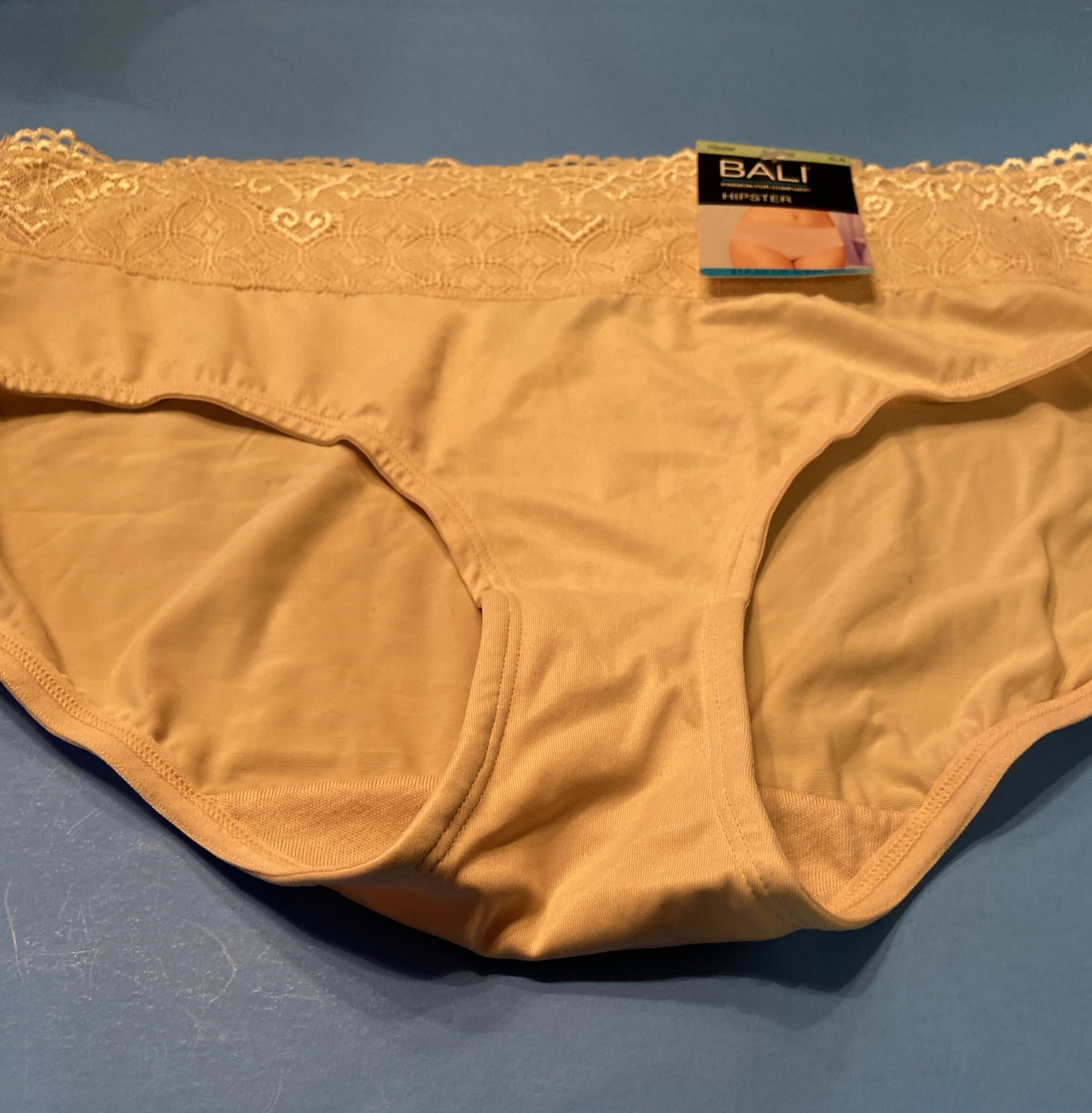 NEW! Bali Nude Hipster Panties / X-LARGE/ Size 8