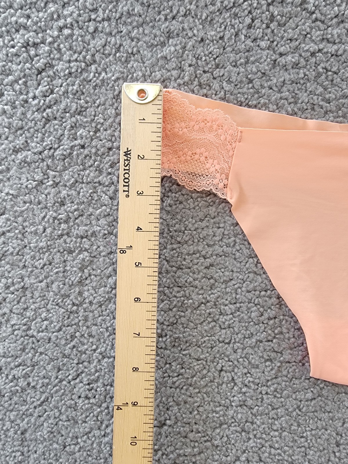 B.tempt’d by Wacoal B. Bare Thong Underwear Women’s 7-L Peach Amber Pull On