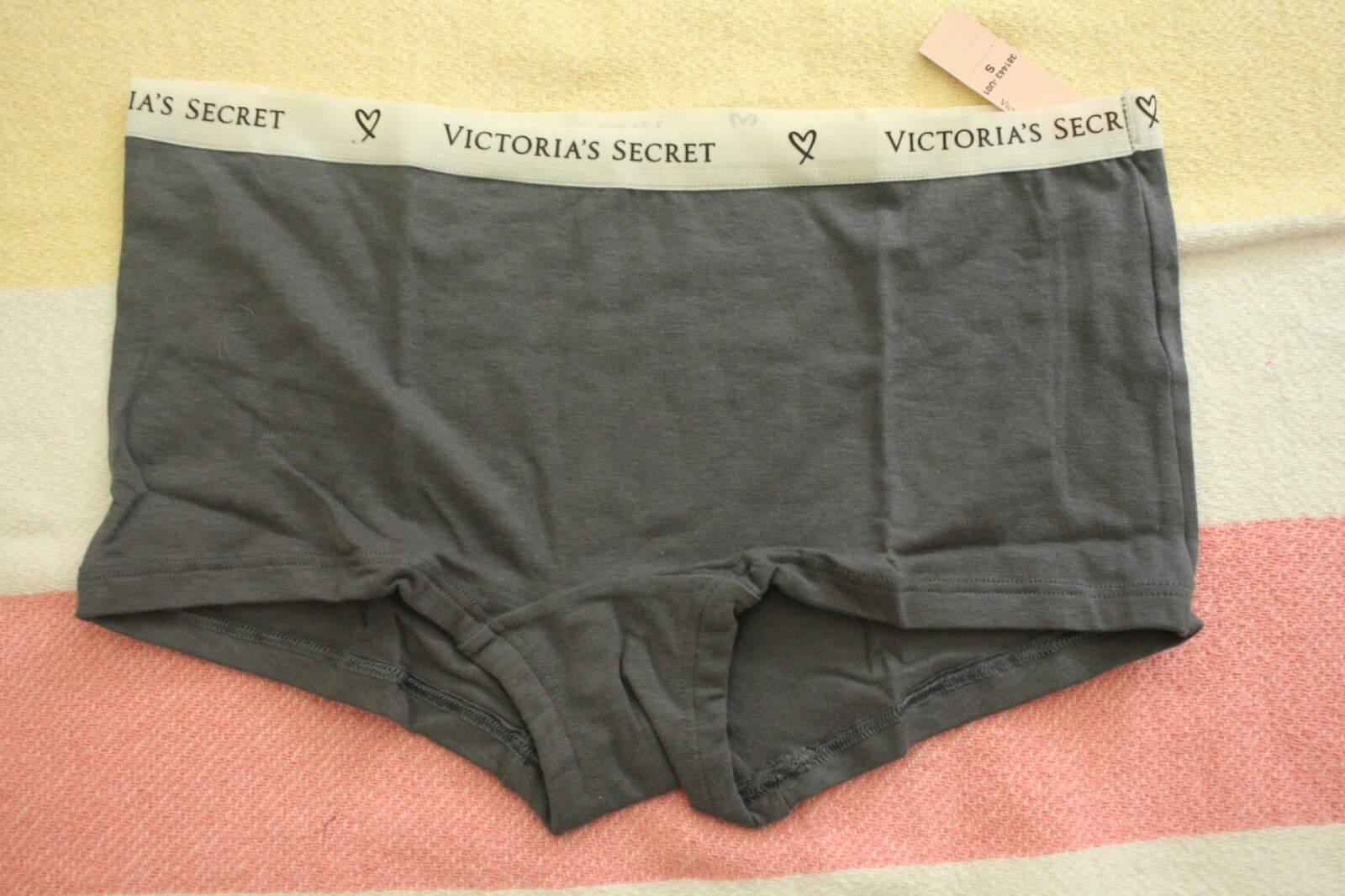 Victoria’s Secret 16 Panties Hiphugger Style Multiple Styles/Colors – Size S NWT