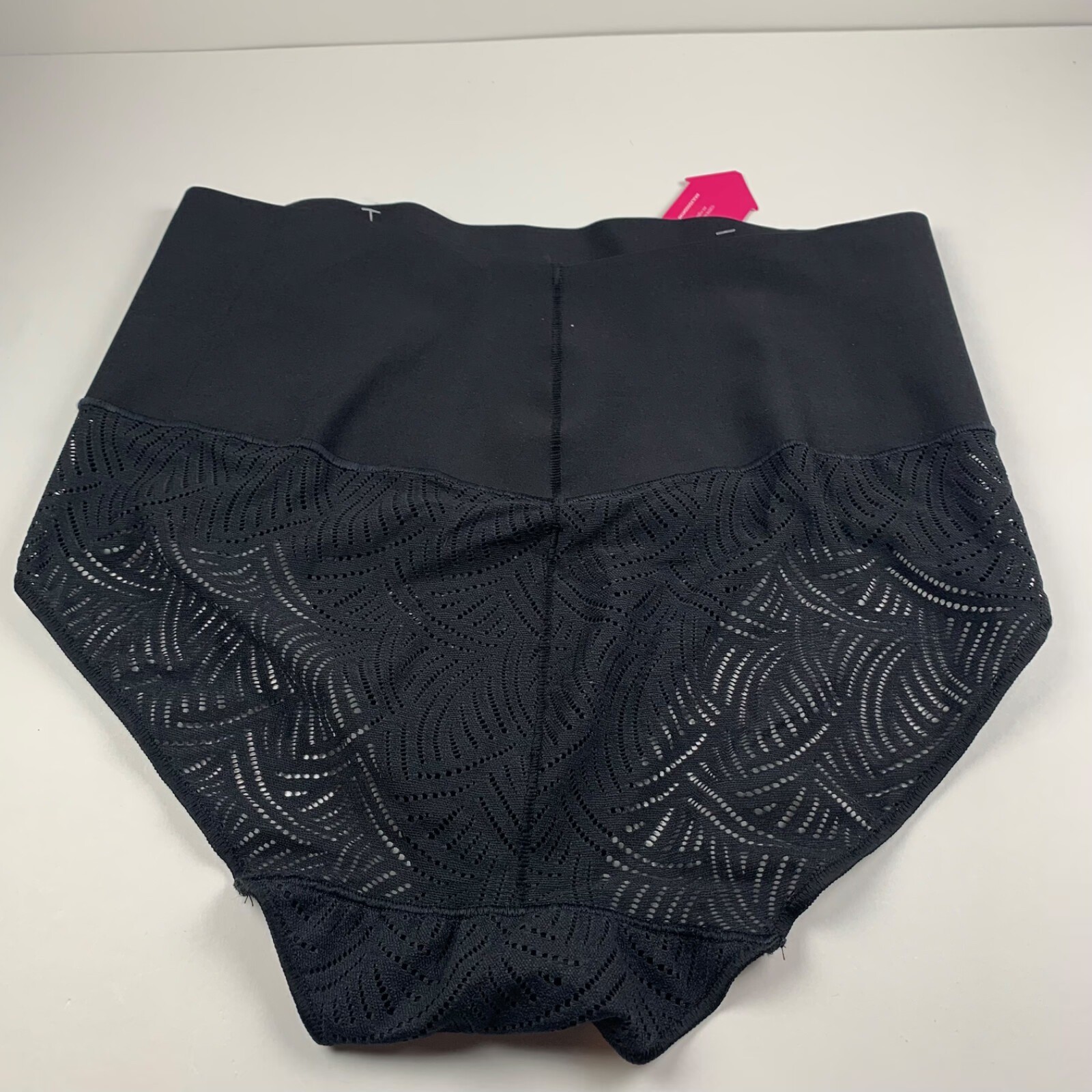 Maidenform Women’s Tummy Hip Firm Control Black Lace Shapewear Panty Size XL NWT