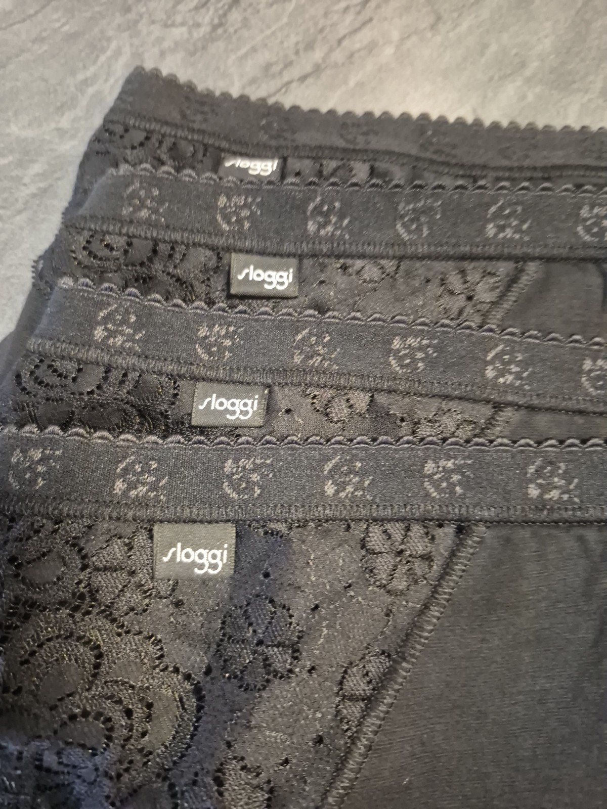 Sloggi 4 Pack Chic Midi Brief Knickers, Black Size 20