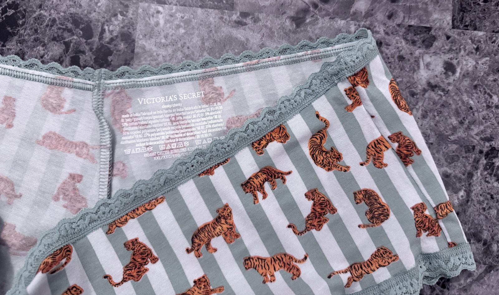 NWOT VICTORIA’S SECRET XXL TIGER GREEN STRIPE LACE TRIM CHEEKY PANTIES