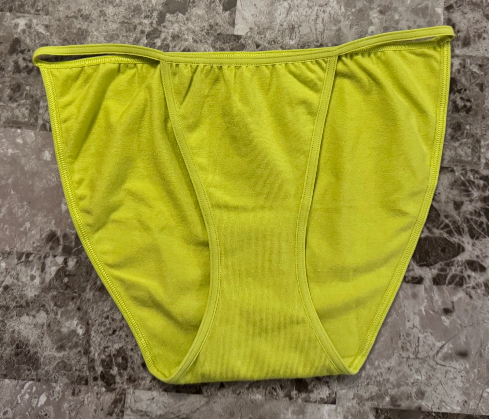NWOT VICTORIA’S SECRET PINK XS GREEN VINTAGE RARE STRING BIKINI PANTIES 2003