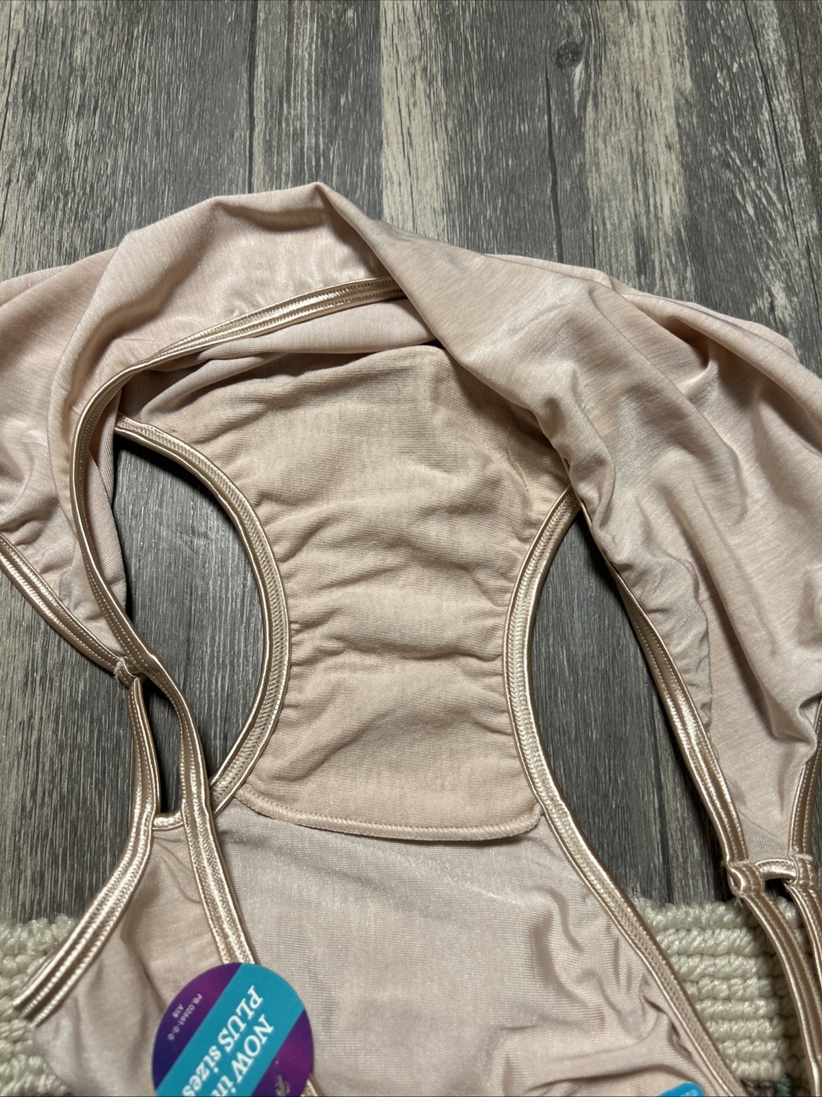 VANITY FAIR Bikini Panty ILLUMINATION 18810 Rose BEIGE Size 9 (2 XL)