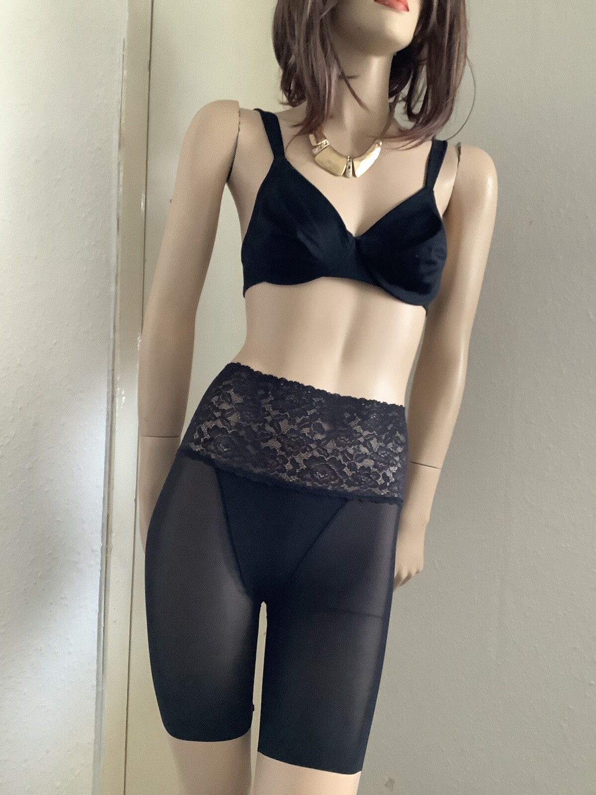 Uniqlo Black Sheer Nylon & Lacy Long Leg Bloomers Control Knickers 35” Hips
